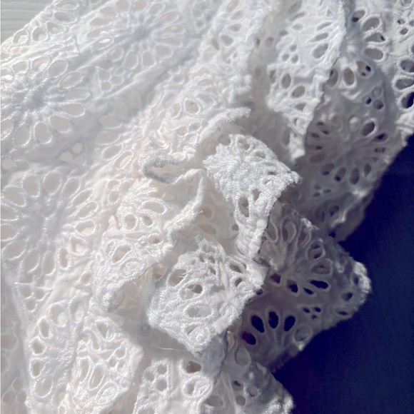 J. Crew Collection Floral Eyelet Lace Flutter Sleeve V Neck White Top XS - Picture 4 of 5